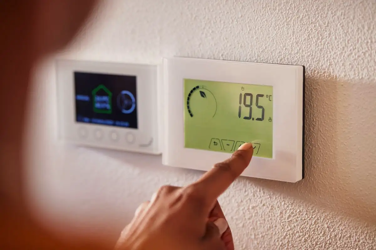 Dráguló fűtésárak: melyik háztartási trükk spórol valóban 20–30%-ot?