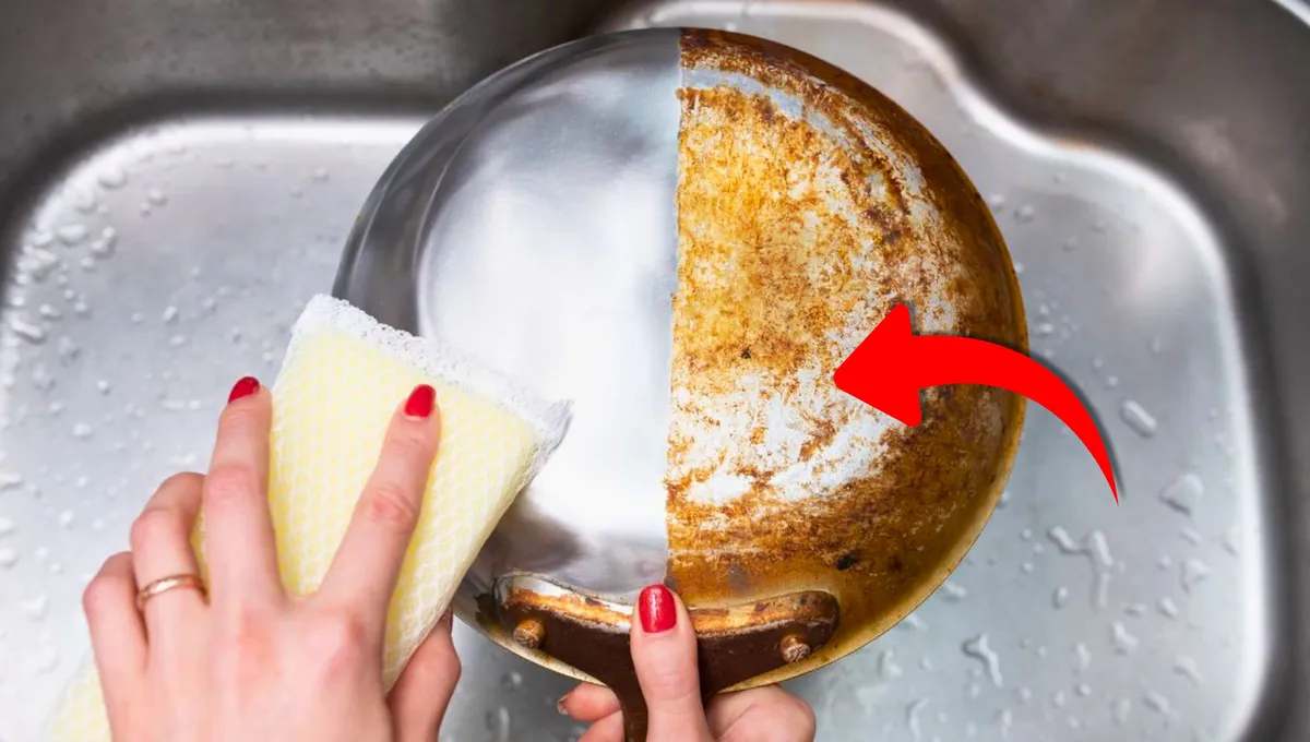 Miért kell ecetet fújni a lábos aljára? Ez az 5 perces csoda újra csillogóvá teszi a legleégett edényeidet is