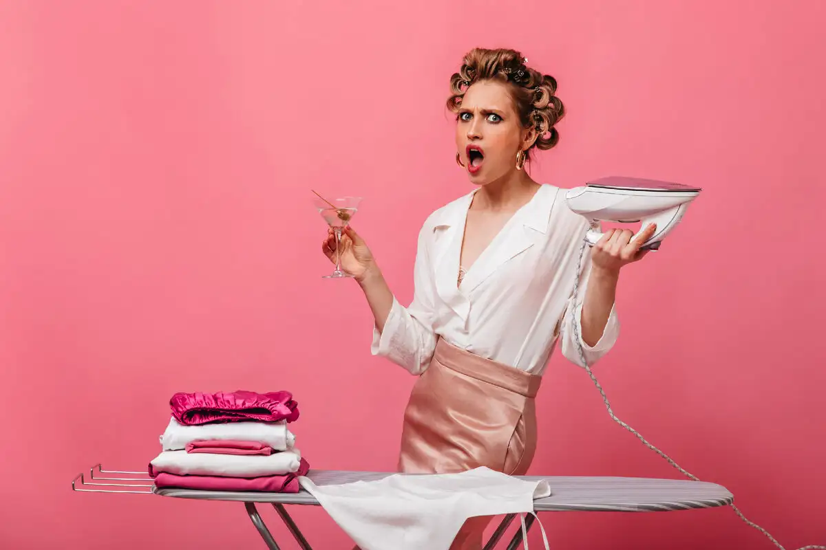 Gőzölő vs vasaló: hol az igazság a „vasalási lustaságban”?