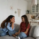 8 mondat, amit soha ne mondj a felnőtt gyerekednek – mert ezek örökre sebzek maradnak