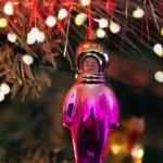 7 meghökkentő dolog, amit régen karácsonyfára akasztottak – szerencsére ma már nem tesszük