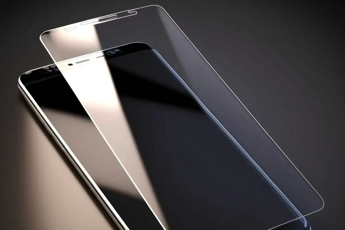 Képernyővédő üveg: típusok, különbségek a fóliától és hogyan válassz okosan!