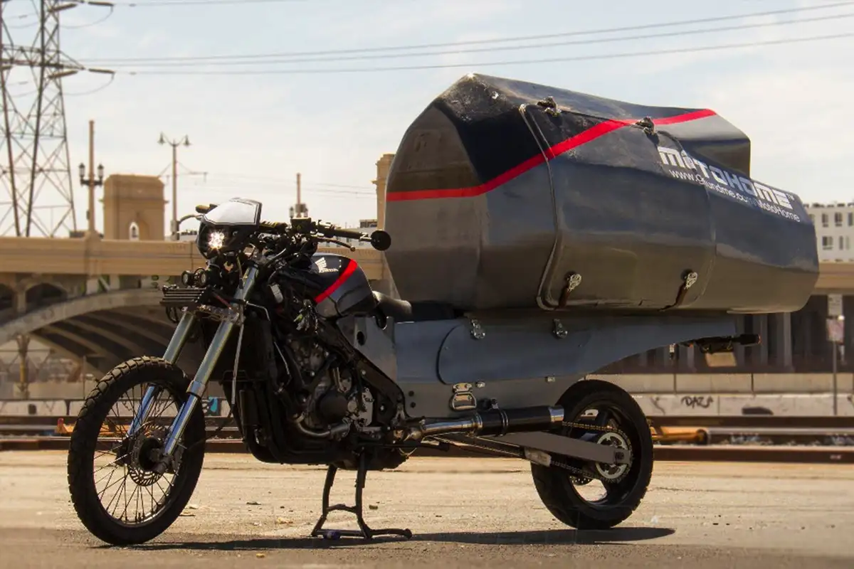 MotoHome: az amerikai diák mókuskerékből lakómodult készített – így válik a motorodból igazi kalandotthon