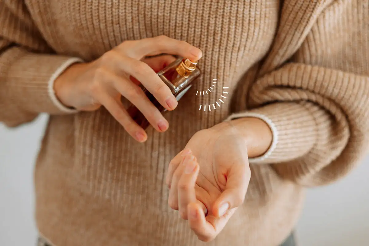 Így fújd télen a parfümöt, hogy mindenki érezze – ezeken a pontokon bontakozik ki legjobban a hidegben