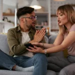 Hogyan ne veszekedjetek a pénz miatt – párkapcsolati béke, közös kassza, nyílt beszélgetés!