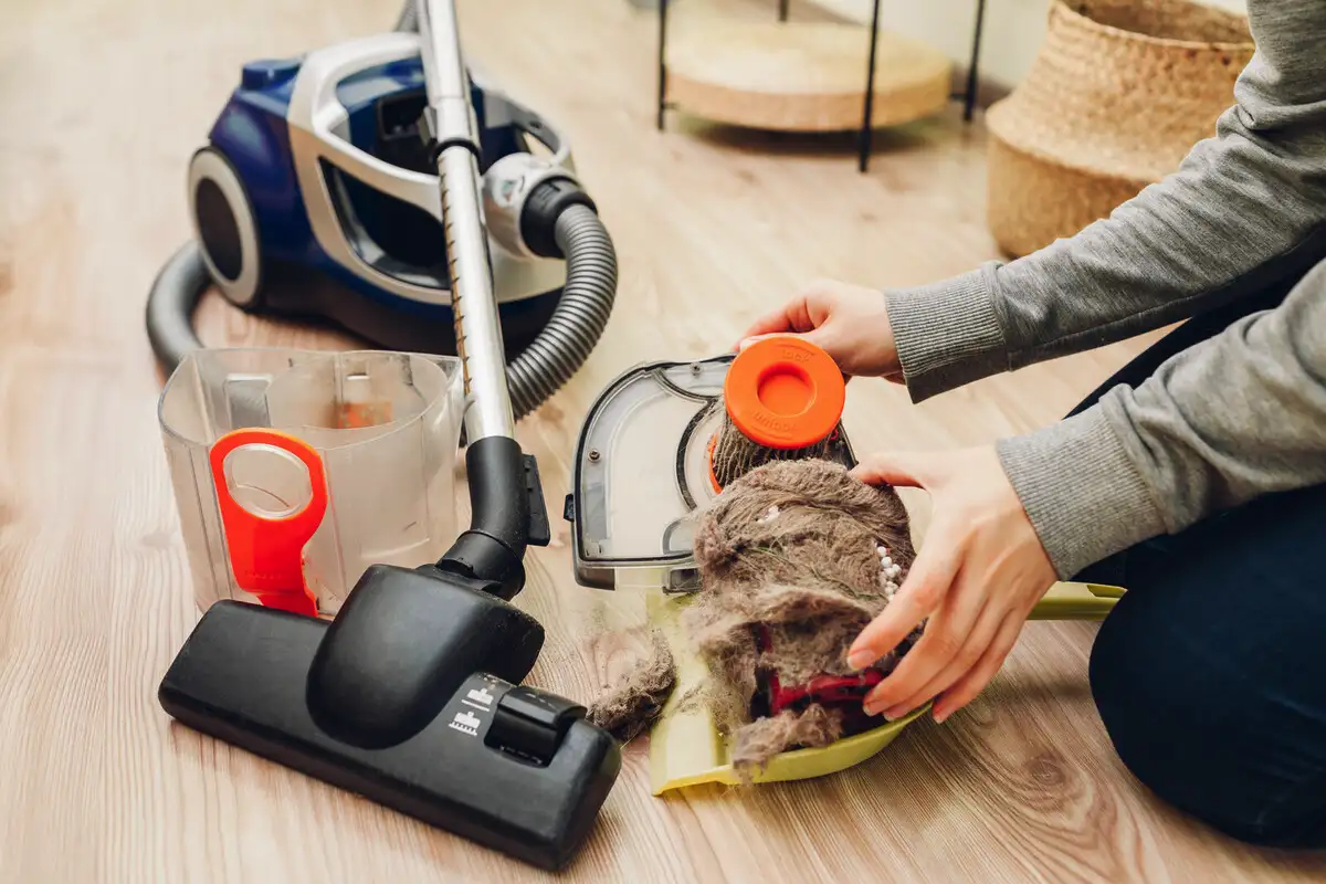 Porszívó tartály: ürítsd azonnal, vagy halaszd okosan – de ne feledd a titkos előnyöket!