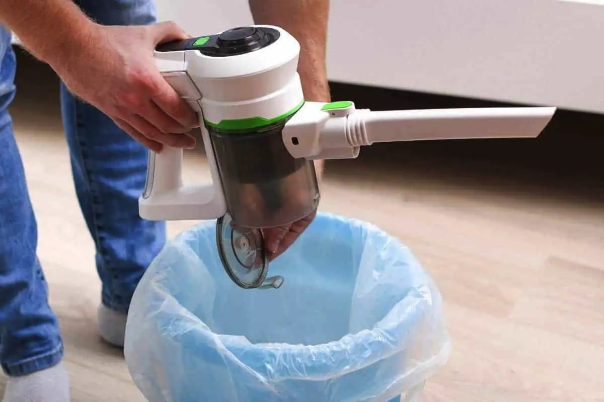 Porszívó tartály: ürítsd azonnal, vagy halaszd okosan – de ne feledd a titkos előnyöket!