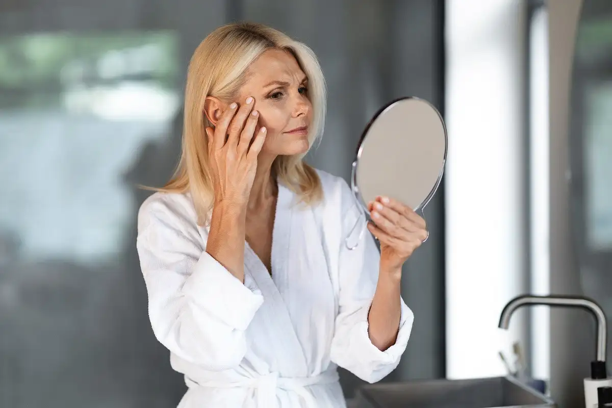 A tökéletes smink 40 felett: miért az ecset a titok, amit minden profi tud