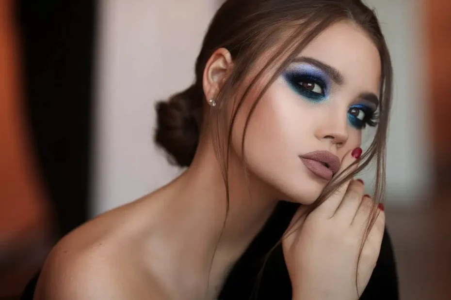 Fekete vagy barna: hogyan válassz tökéletes szemceruzát – lágy vagy drámai hatás!