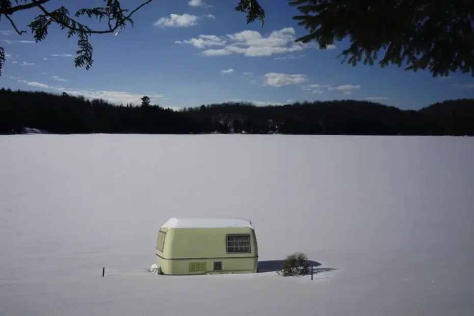 Így húzd télen utánfutót, hogy ne kelljen az árokban ébredni – a profik titkos szabályai