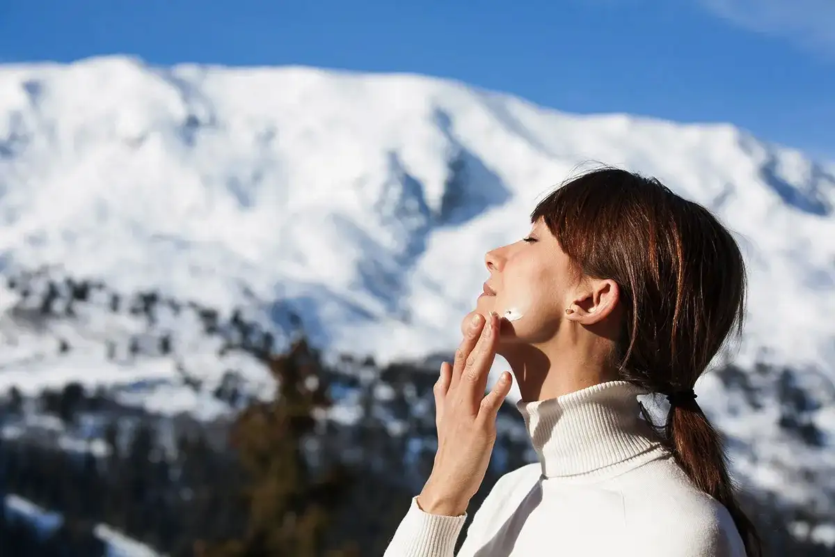 Téli bőrápolás úgy, hogy ne repedezzen, ne égjen és ne öregedjen a bőröd – kozmetológusok egybehangzó tanácsa