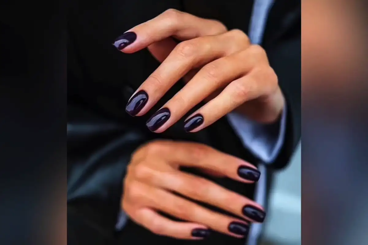 A 2026-os téli körömtrendek: 7 hangulatos árnyalat, ami mindenkit lenyűgöz