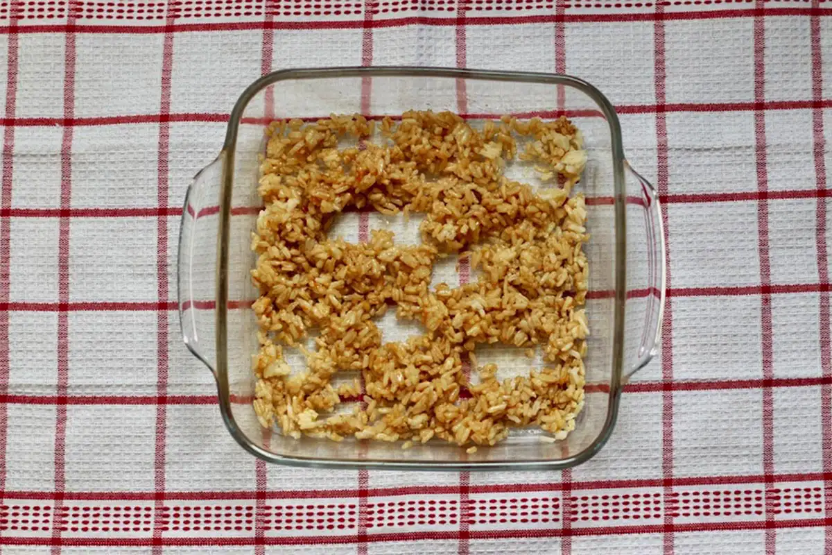 Hogyan készíts ropogós rizses tonhalsalátát