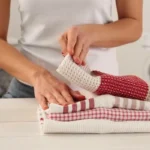 Konyharuhák, amik újra szinte újak lesznek – 8 zseniális módszer, amitől a legszennyezettebb darab is ragyog