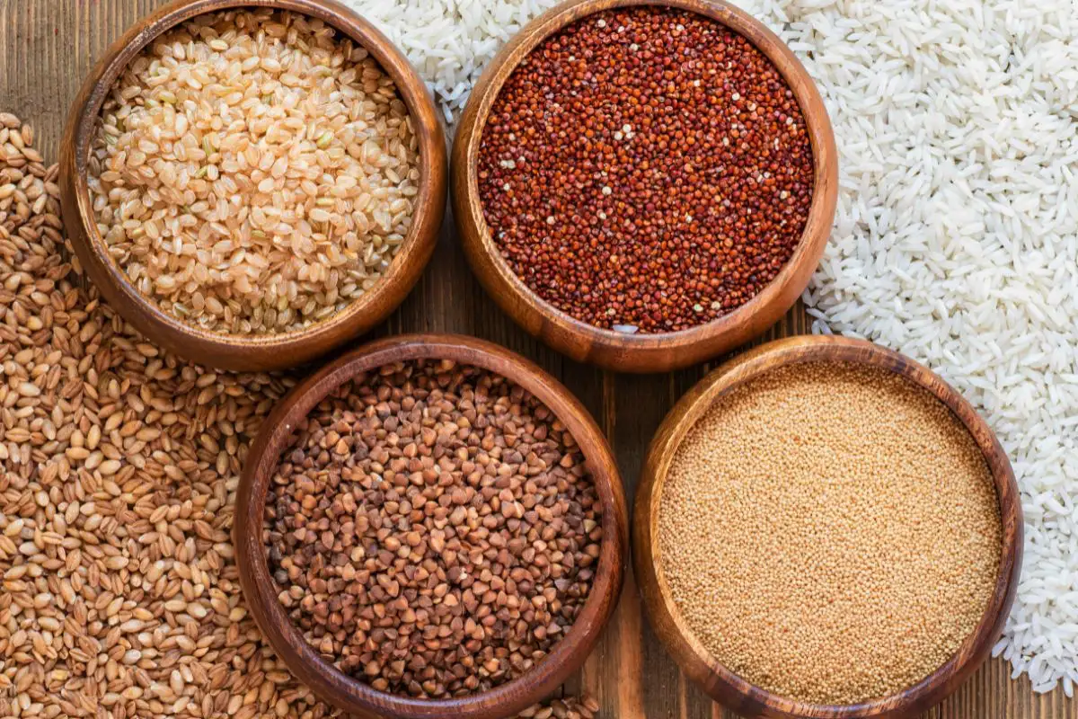 Kidobnád a rossz illatú rizst meg kölest? Ne tedd – ezek a leghasznosabb házi segédek, amik most a kamrában szomorkodnak