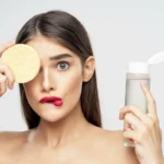 Mi történik a bőröddel, ha sminkben alszol el – a kellemetlen igazság, amitől többé soha nem felejted el a lemosást