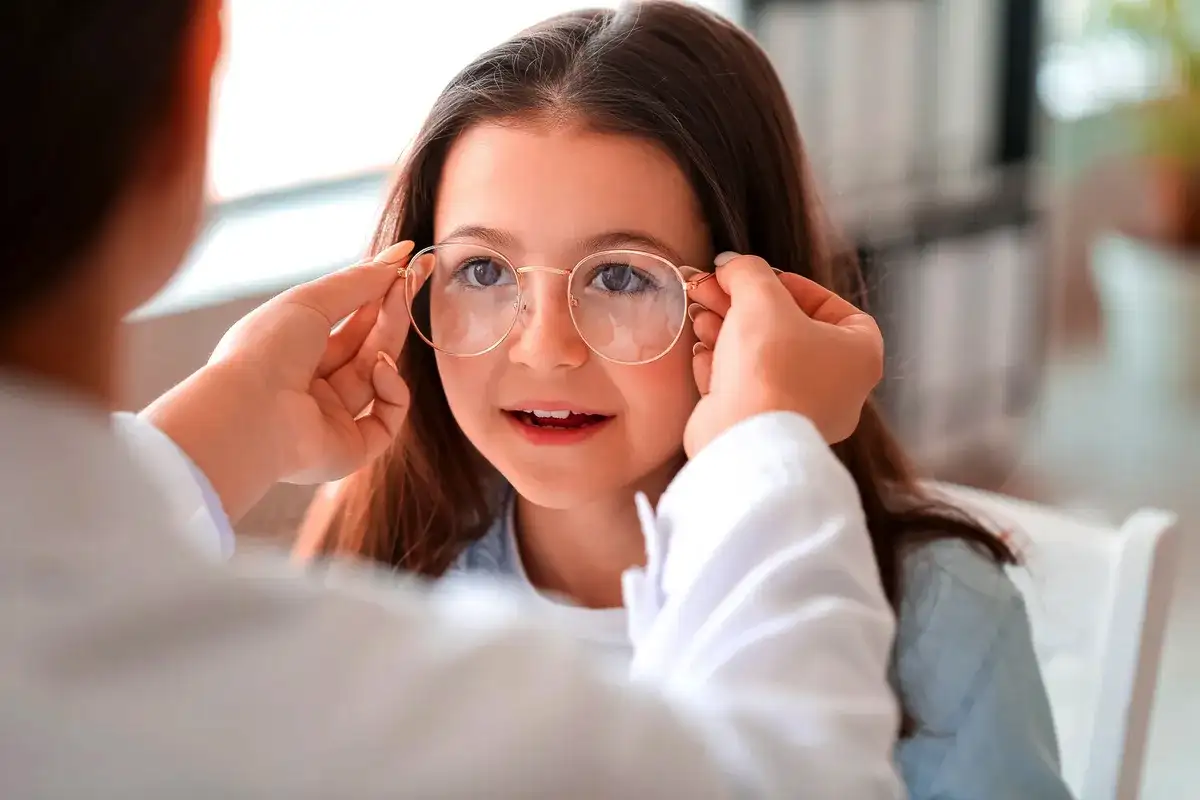 5 szülői hiba, amitől a gyerek szeme észrevétlenül tönkremegy